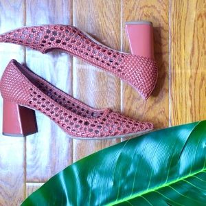 Netted Block Heeled Pump. Never worn, size 10